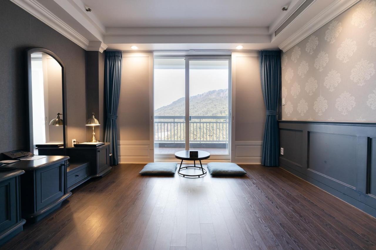 Kensington Hotel Пхёнчхан Экстерьер фото